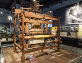 Jacquard Loom